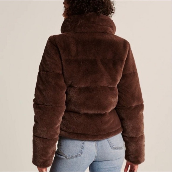 Abercrombie & Fitch Mini Fur Puffer Jacket - Picture 4 of 5